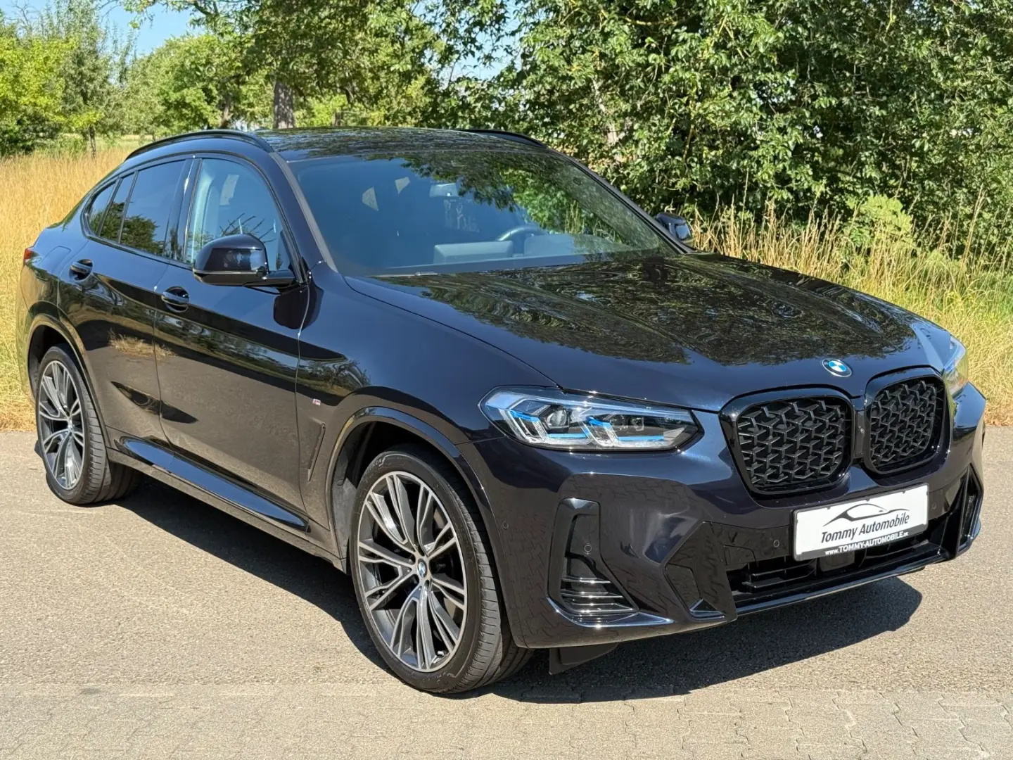 X4 xDrive 30 d M Sport Laser HeadUp Pano AHK 21