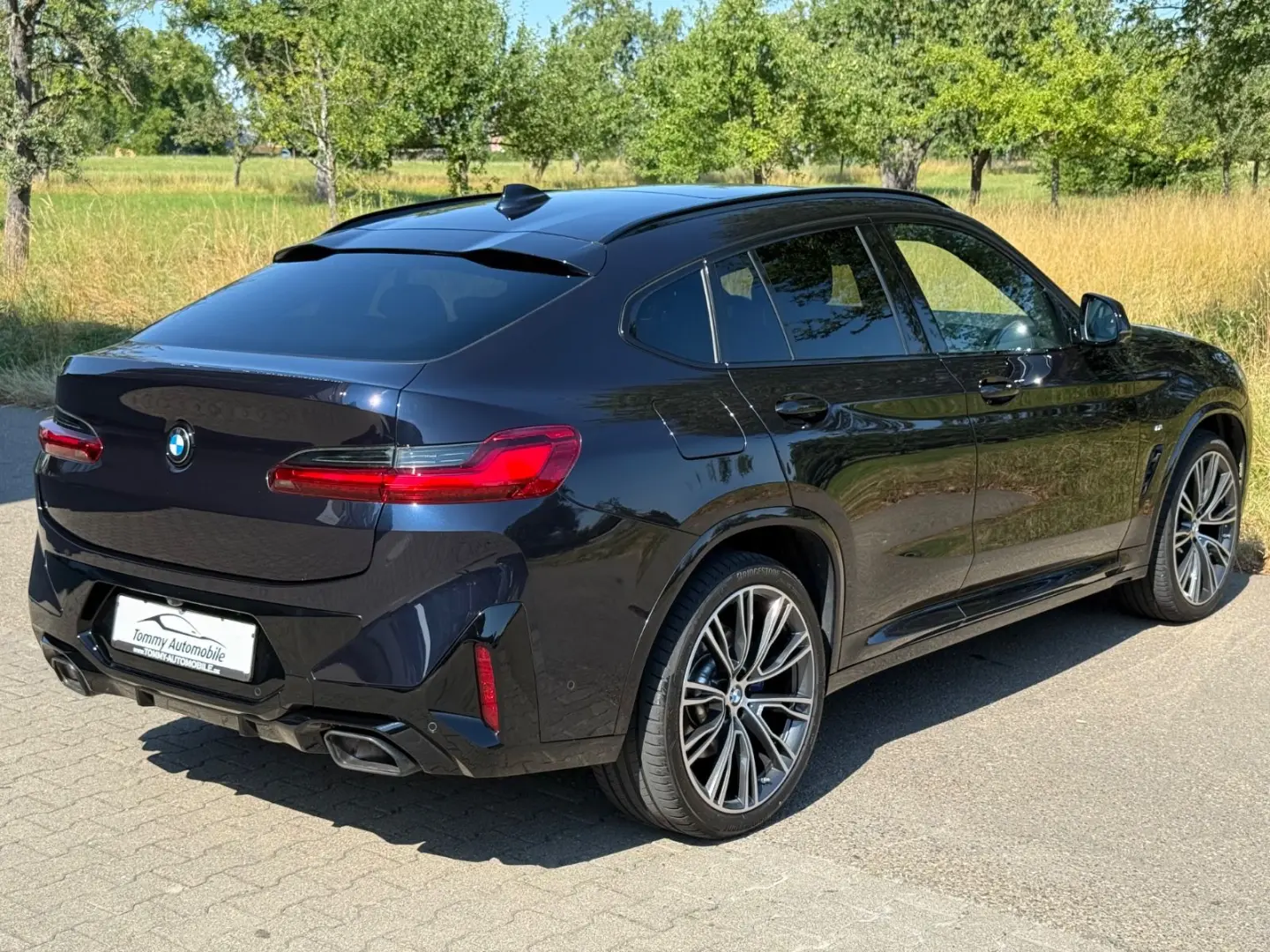 X4 xDrive 30 d M Sport Laser HeadUp Pano AHK 21