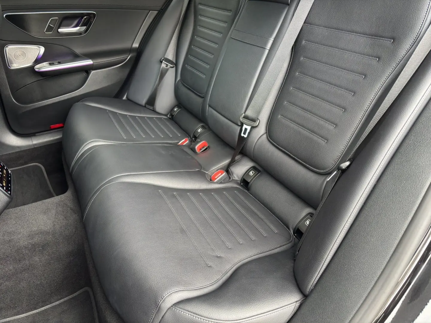C 43 AMG 4M+PANO+HUD+360°+BURMESTER+DIGITAL+AMBI