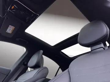 C 43 AMG 4M+PANO+HUD+360°+BURMESTER+DIGITAL+AMBI