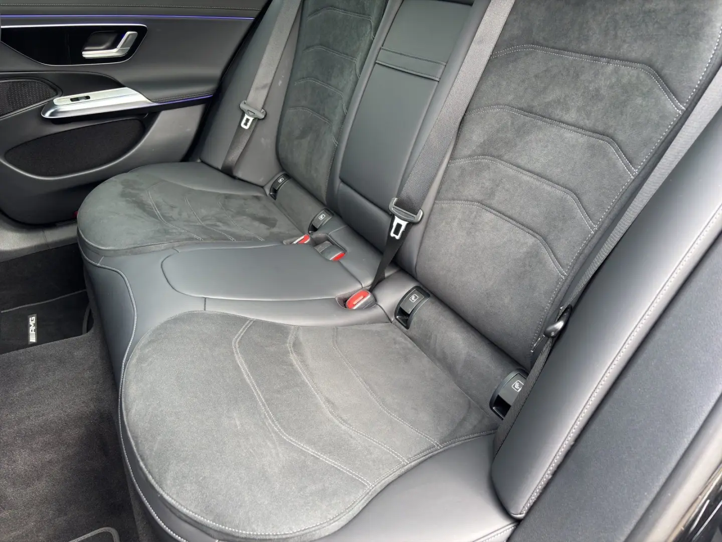 E 450 d 4M AMG ADV+PANO+DISTR+DIGITAL+360+MEMORY