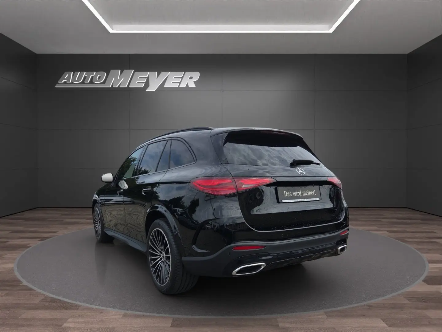 GLC 300 d 4M AMG+NIGHT+AHK+PANO+DISTR+20
