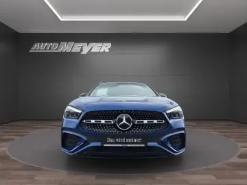 GLA 200 AMG+NIGHT+AHK+PANO+KAMERA+AMBI+LED+WI-PA