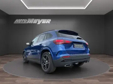 GLA 200 AMG+NIGHT+AHK+PANO+KAMERA+AMBI+LED+WI-PA