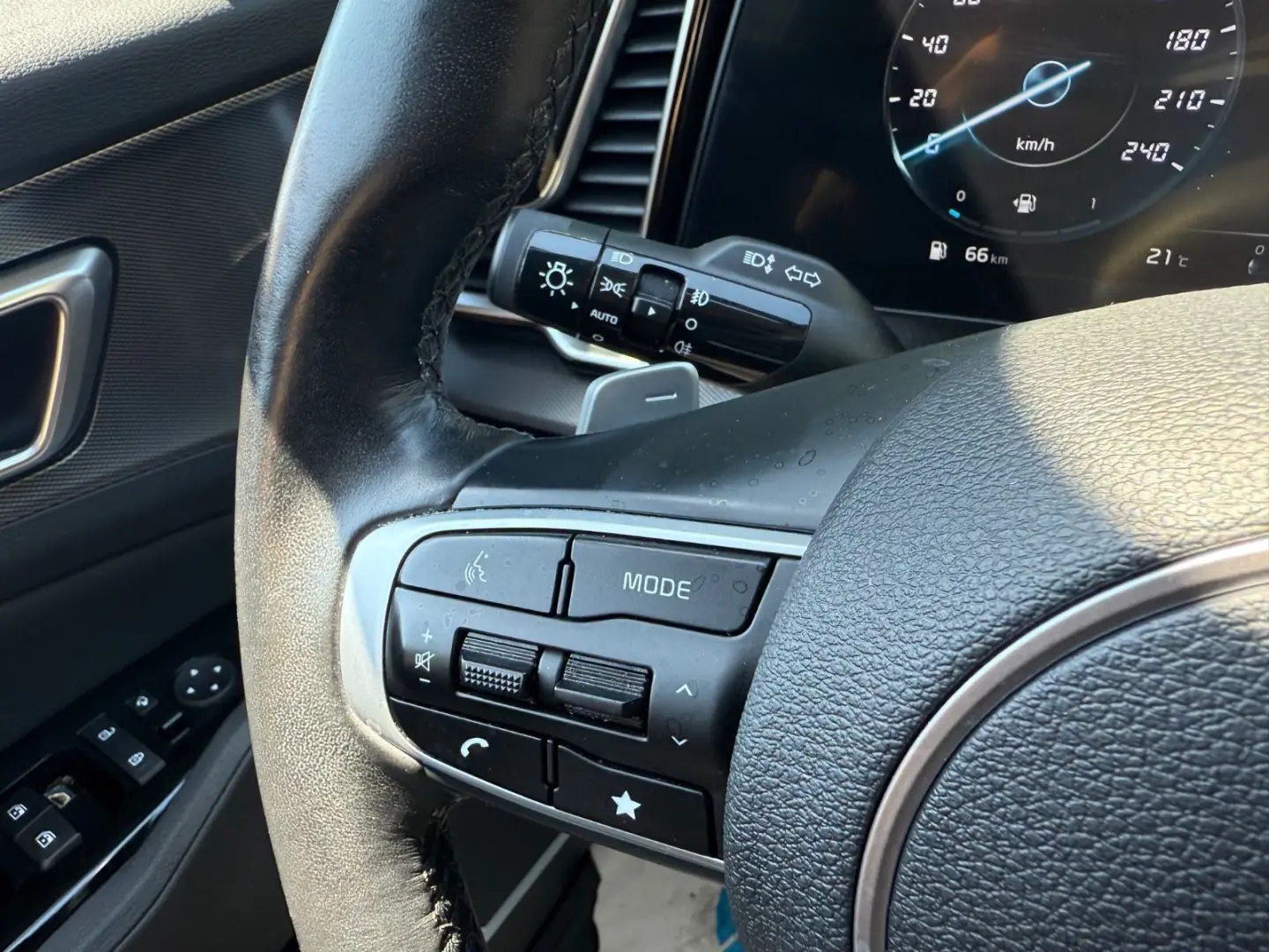 Sportage Spirit 1.6 T-GDI Mild Hybr~AUT~Pano~360