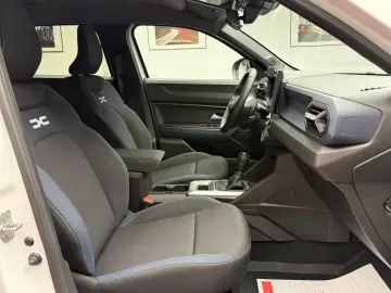 Dacia Duster - Echipare Journey - Benzina + GPL