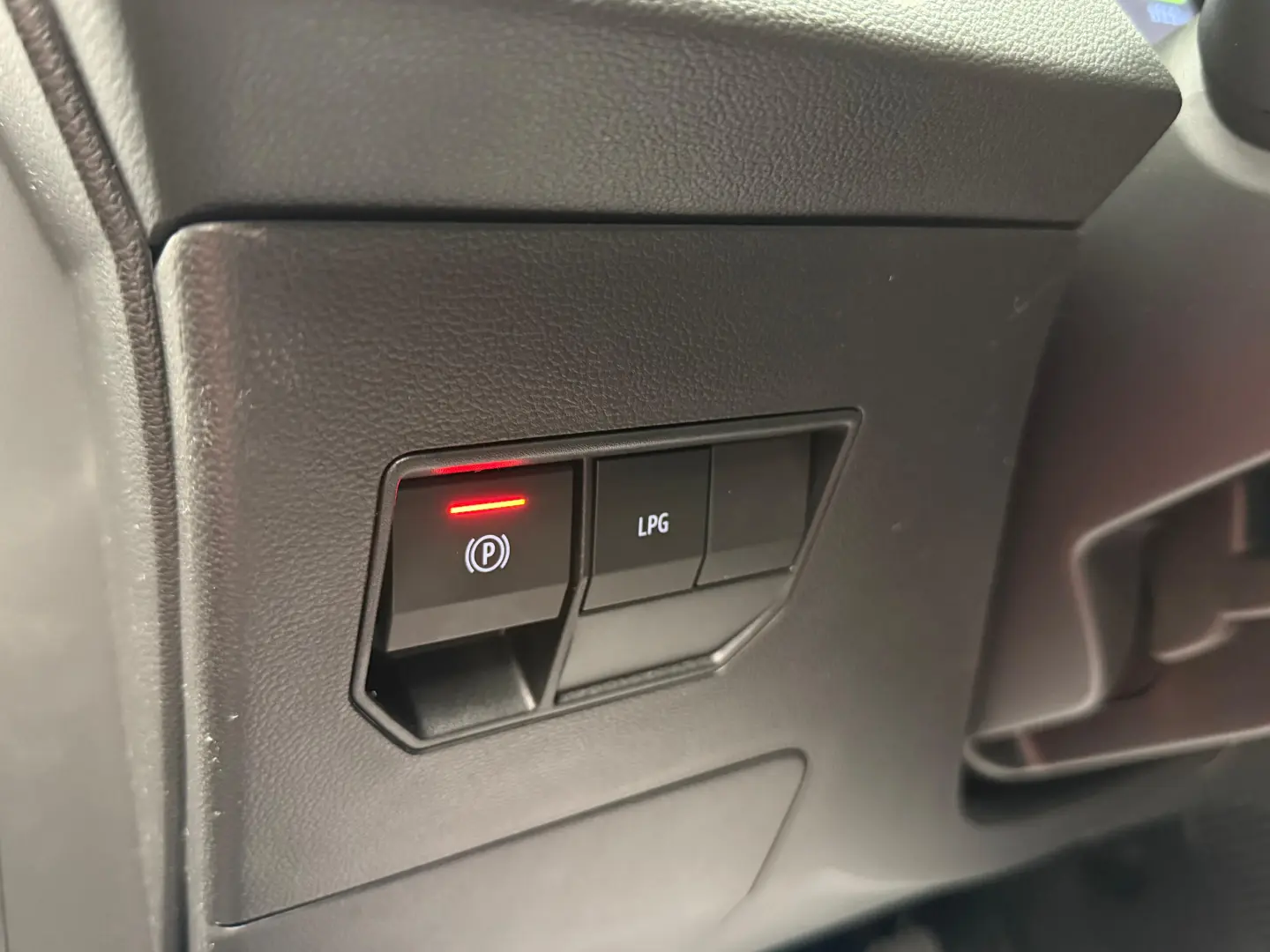 Dacia Duster - Echipare Journey - Benzina + GPL
