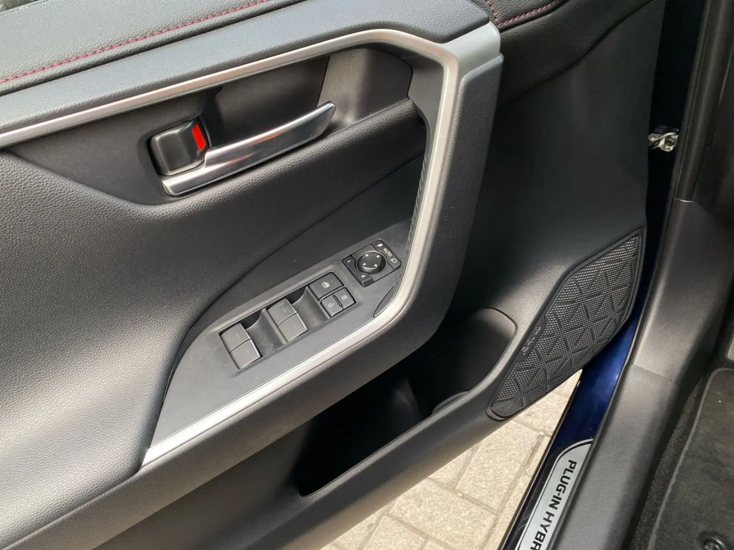 RAV 4 Plug-in-Hybrid *Technik-Paket*LED*CAM*SHZ*