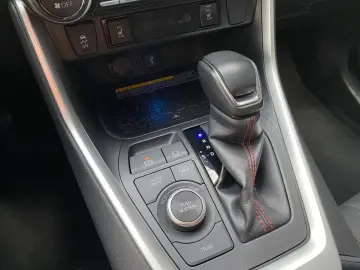RAV 4 Plug-in-Hybrid *Technik-Paket*LED*CAM*SHZ*