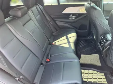 GLE 450 d 4M AMG+Burm+Distr+Pano+AHK+AIR+Sitzkli