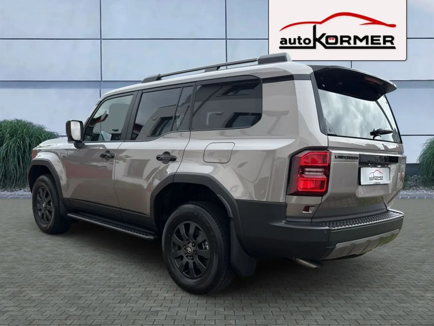 Land Cruiser 250 Executive AHK,360°,CarPlay,ACC
