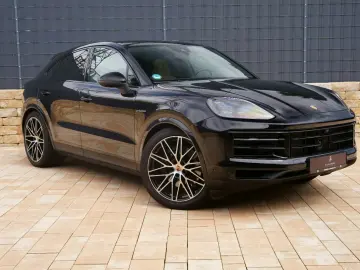 Porsche Cayenne Coupe E-Hybrid  P-DISPLAY