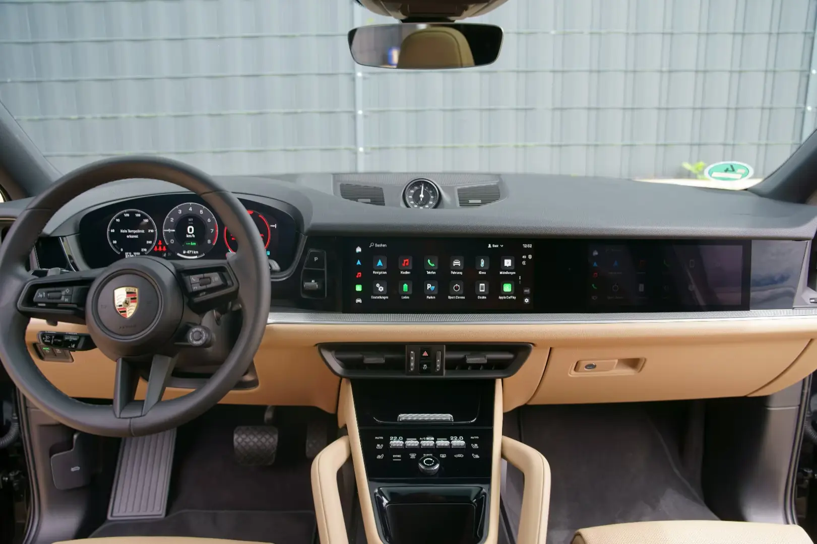 Porsche Cayenne Coupe E-Hybrid *P-DISPLAY