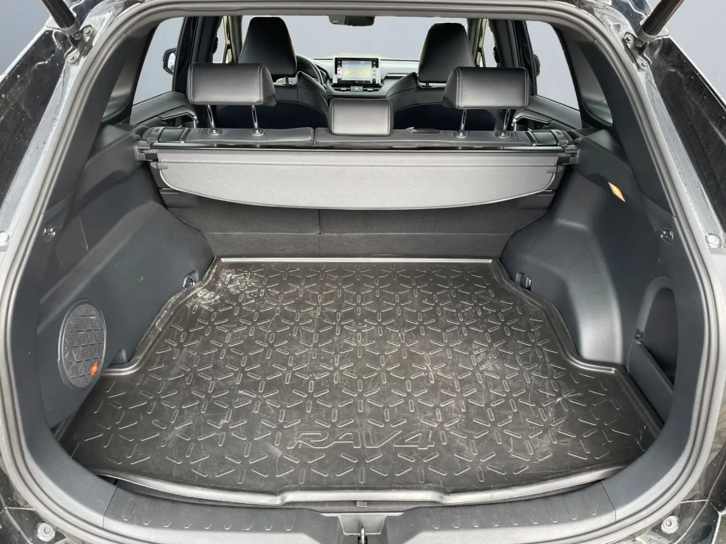 RAV 4 2.5 4x4 Hybrid Black Edition
