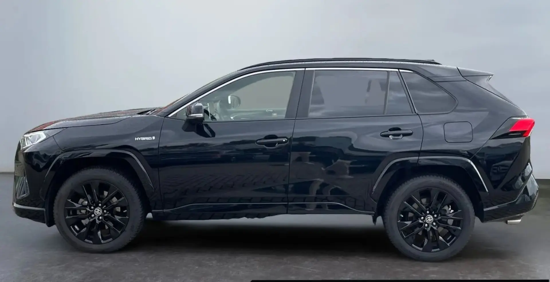RAV 4 2.5 4x4 Hybrid Black Edition