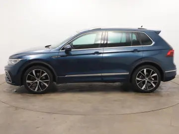 Volkswagen Tiguan R-Line 4Motion 2.0 TSI AHK*PDC*RFK*Klima