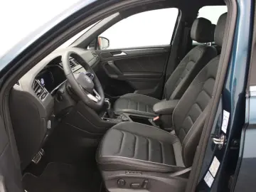 Volkswagen Tiguan R-Line 4Motion 2.0 TSI AHK*PDC*RFK*Klima