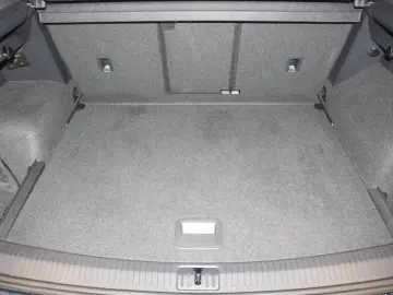 Volkswagen Tiguan R-Line 4Motion 2.0 TSI AHK*PDC*RFK*Klima