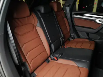 Touareg 3.0TDI R-Line AHK Allradlenkung Luft Kam