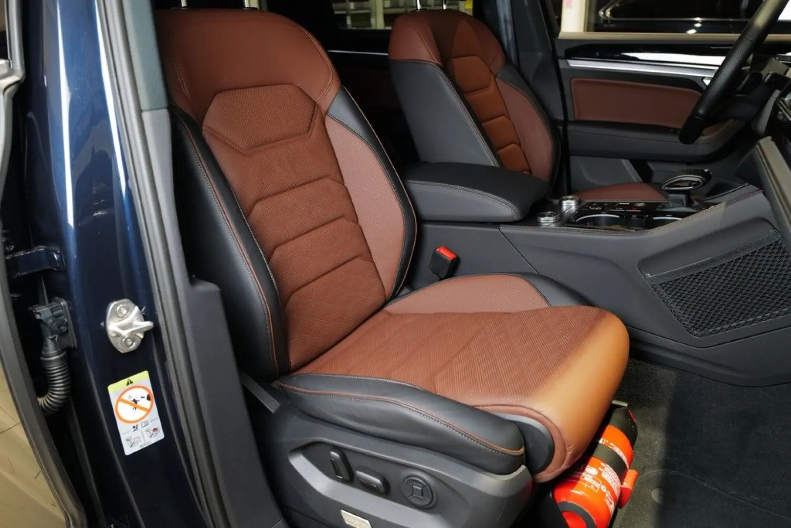 Touareg 3.0TDI R-Line AHK Allradlenkung Luft Kam