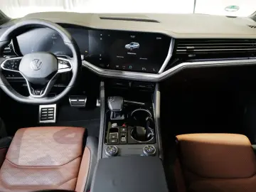 Touareg 3.0TDI R-Line AHK Allradlenkung Luft Kam