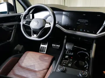 Touareg 3.0TDI R-Line AHK Allradlenkung Luft Kam