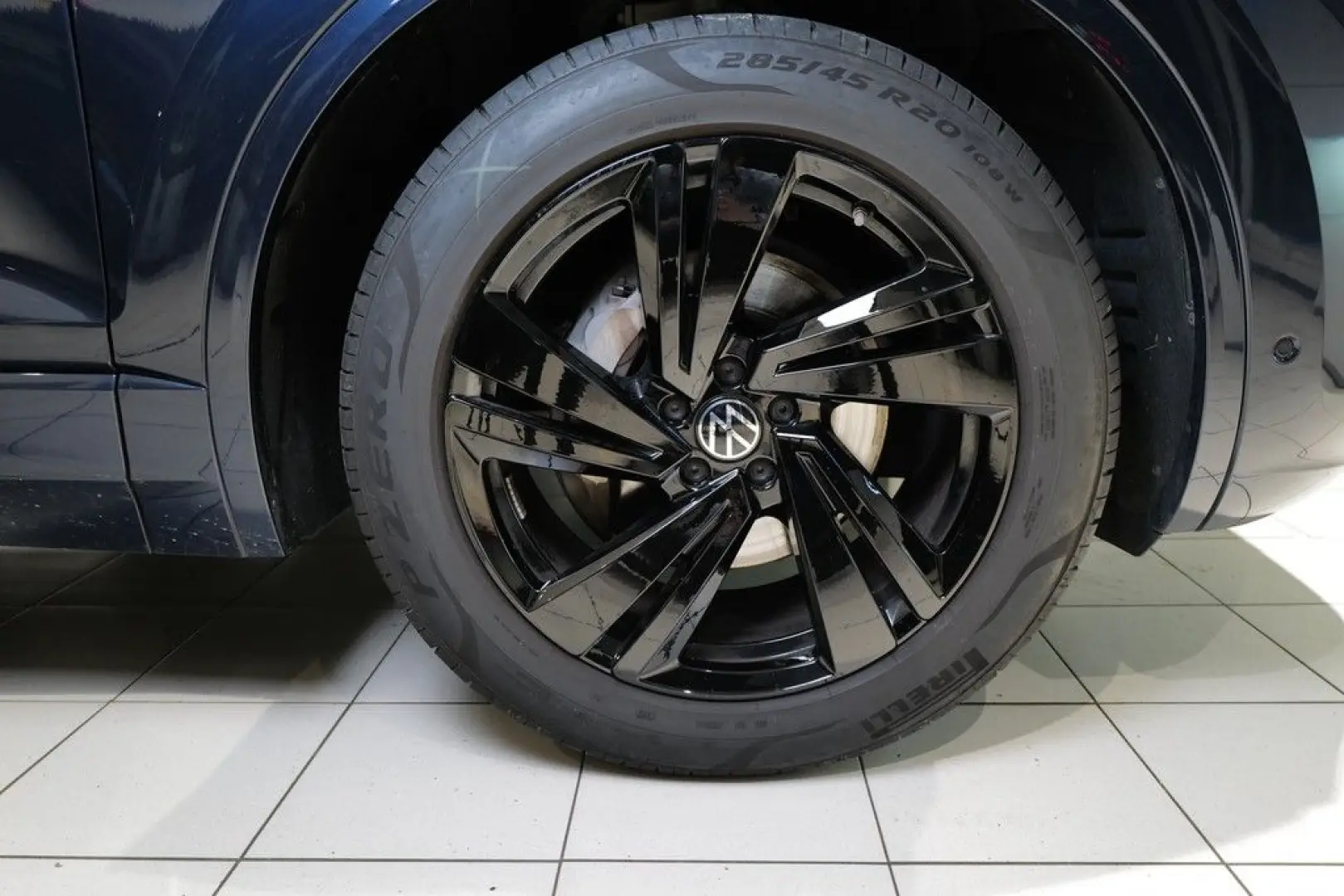 Touareg 3.0TDI R-Line AHK Allradlenkung Luft Kam