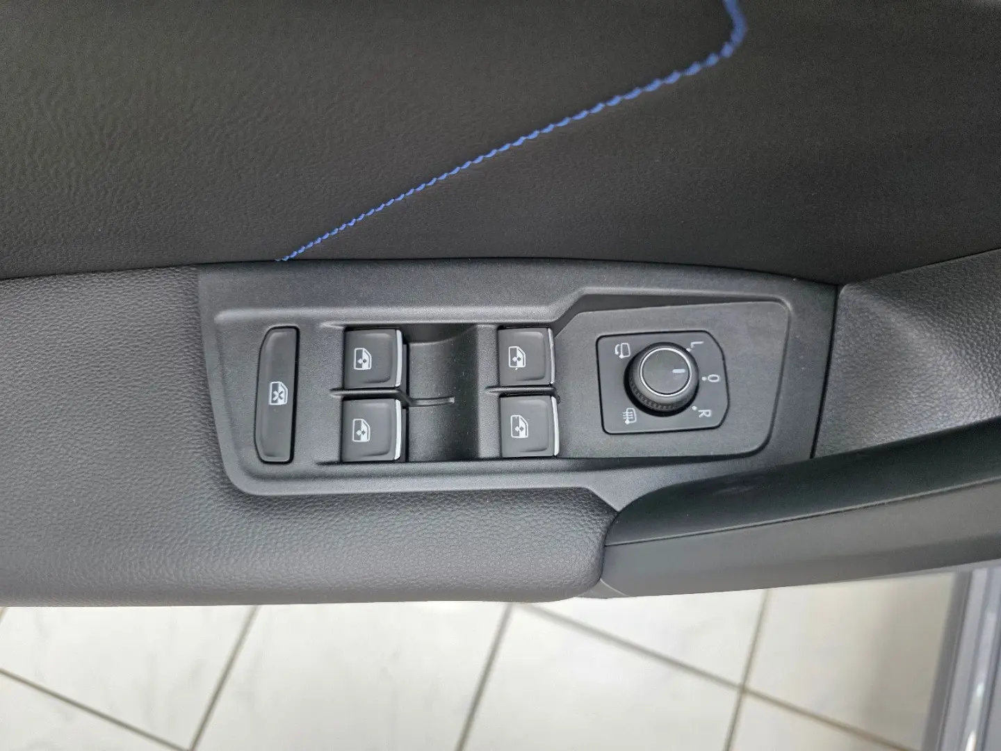 Volkswagen Tiguan R 4Motion Panorama Harman/Kardon