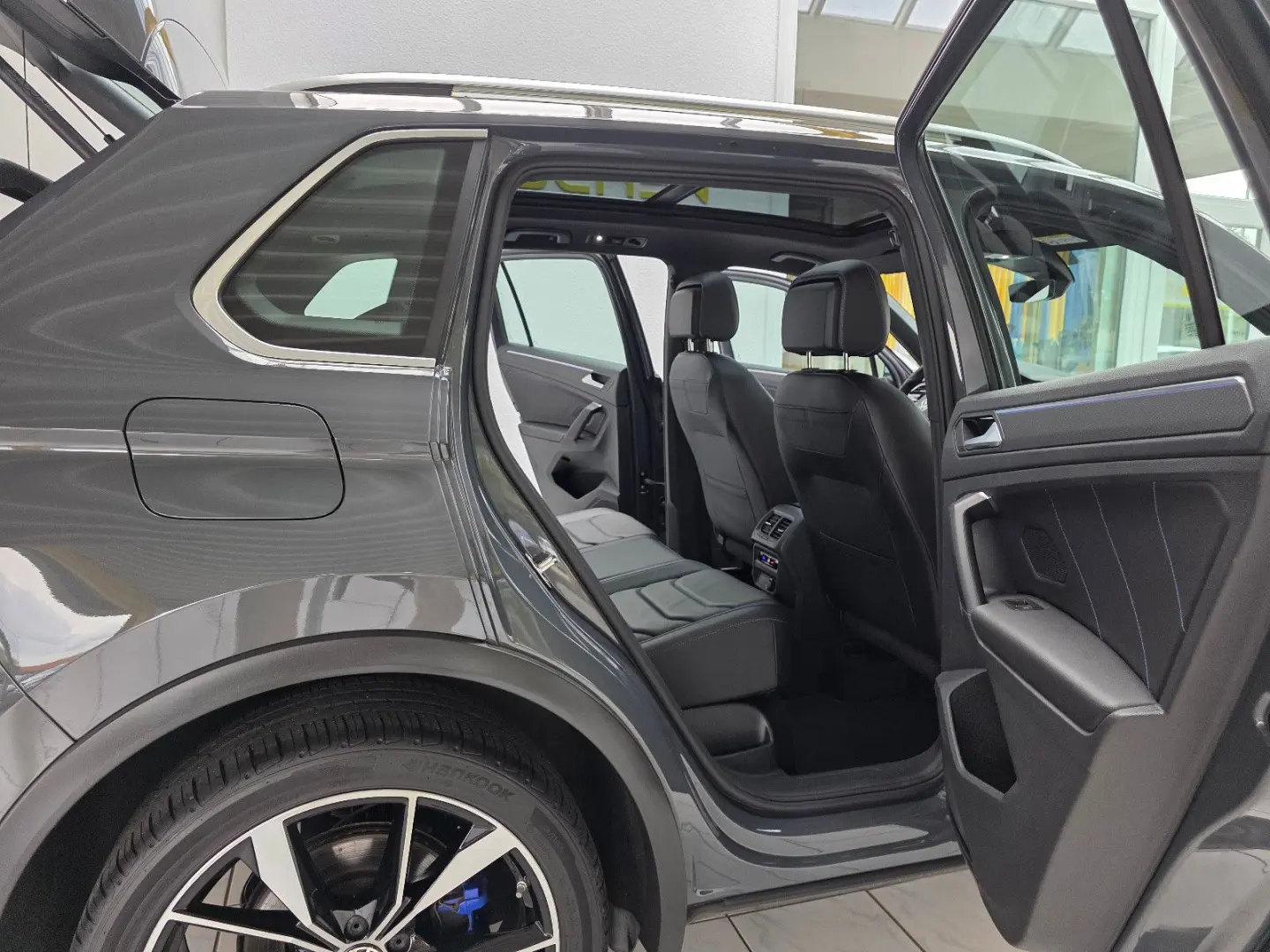 Volkswagen Tiguan R 4Motion Panorama Harman/Kardon