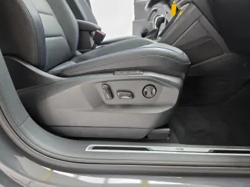 Volkswagen Tiguan R 4Motion Panorama Harman/Kardon