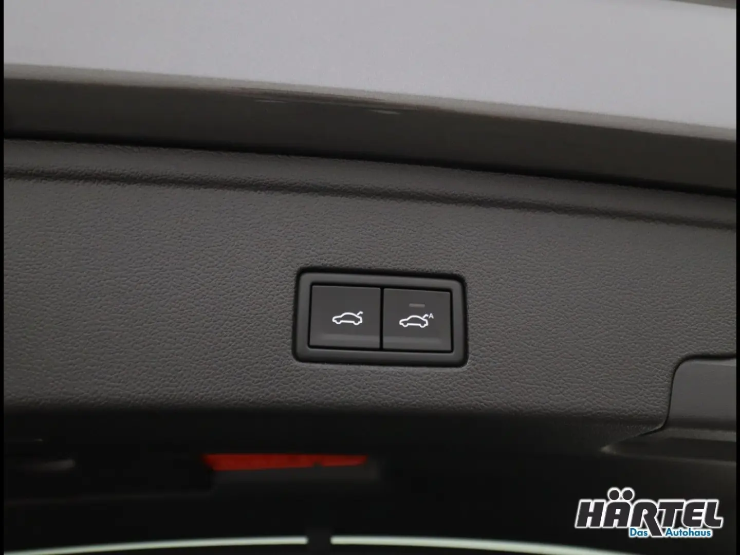 TOUAREG R EHYBRID 3.0 V6 TSI TIPTRONIC Bluetooth