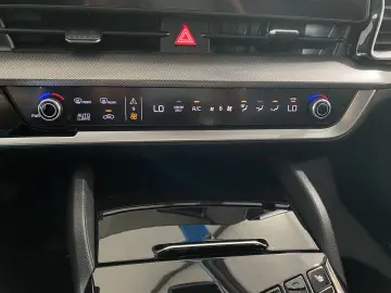 Sportage 1.6 T-GDI PHEV 4WD Vision Sports