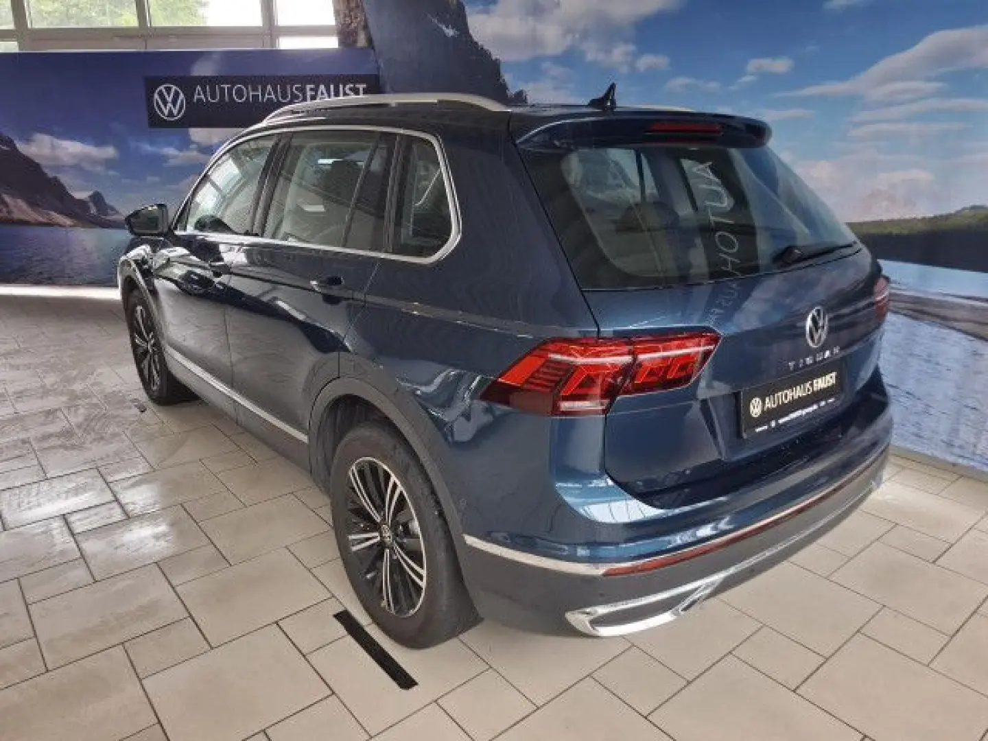 Volkswagen Tiguan Elegance 4M AHK LED DSG