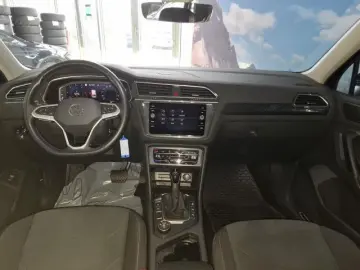 Volkswagen Tiguan Elegance 4M AHK LED DSG