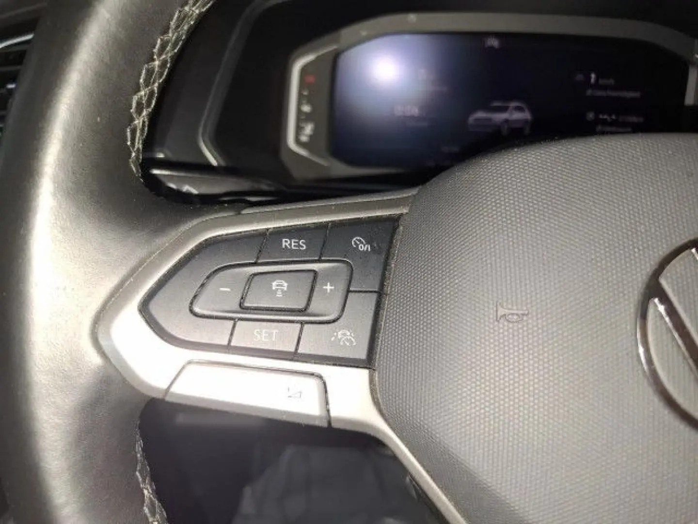 Volkswagen Tiguan Elegance 4M AHK LED DSG