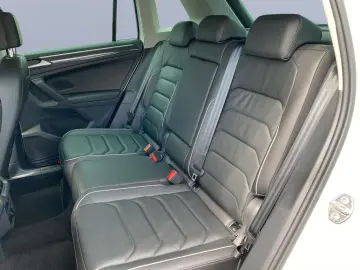 Volkswagen Tiguan ELEGANCE 2.0 TDI DSG 4MOTION