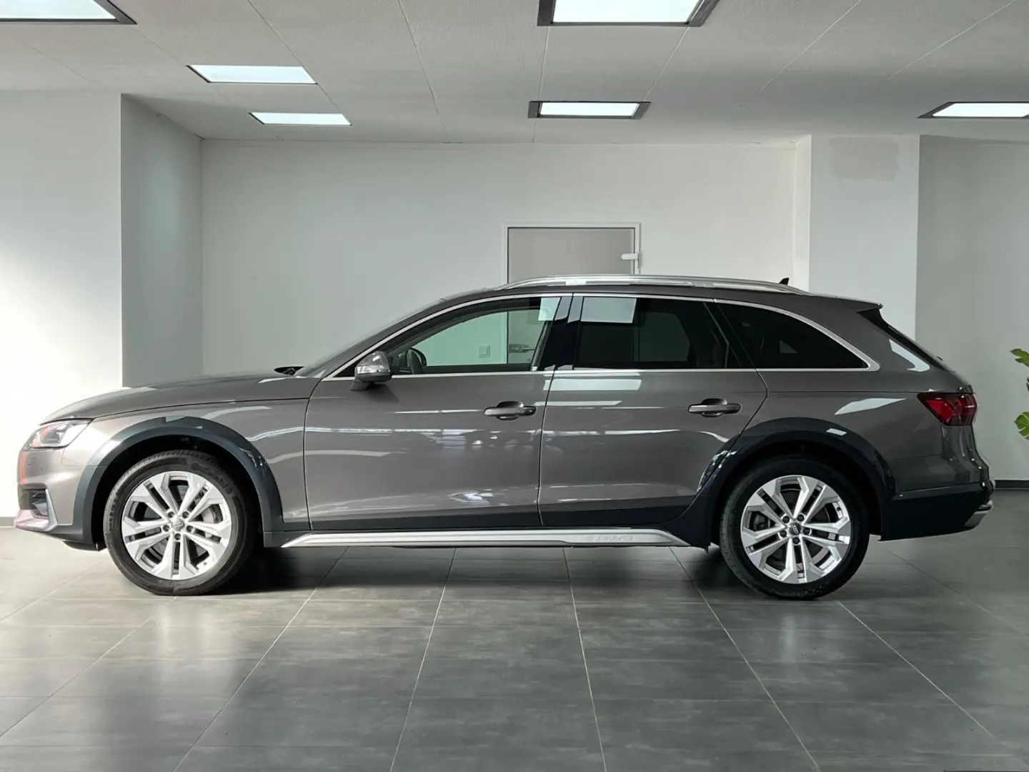 A4 Allroad quattro 50 TDI/MATRIX/LEDER/KAM/PANO