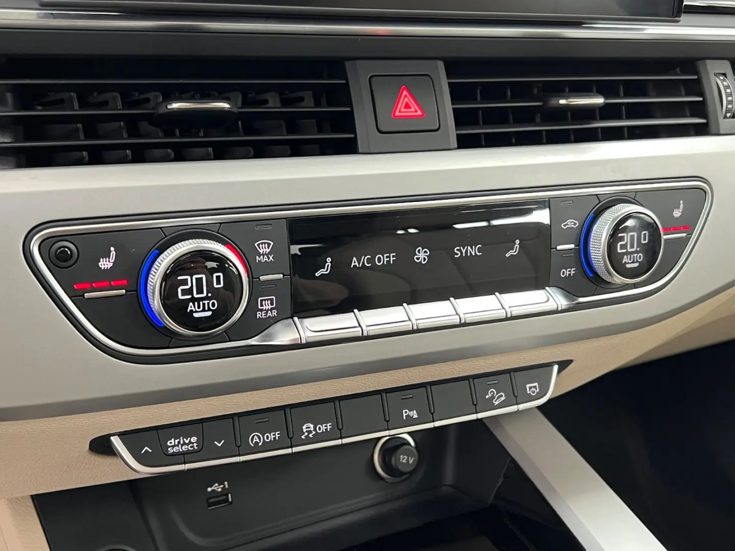 A4 Allroad quattro 50 TDI/MATRIX/LEDER/KAM/PANO