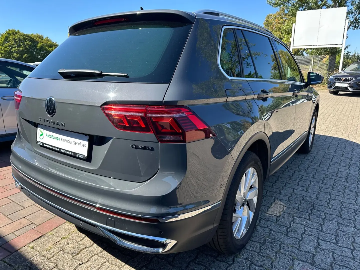 Volkswagen Tiguan 2.0 TDI DSG 4M Elegance