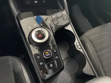 Sportage 1.6 T-GDI PHEV 4WD Vision Sports