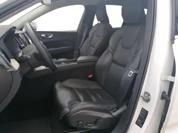 Volvo XC60 2.0 Inscription 197PS AWD Google-Nav