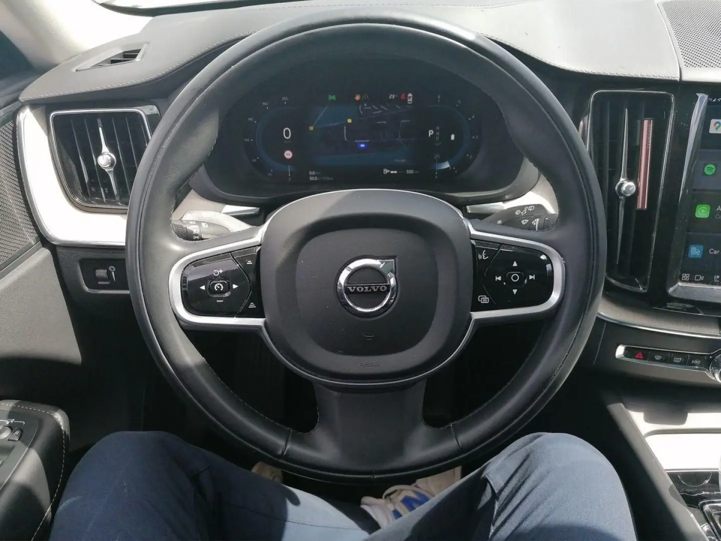 Volvo XC60 2.0 Inscription 197PS AWD Google-Nav