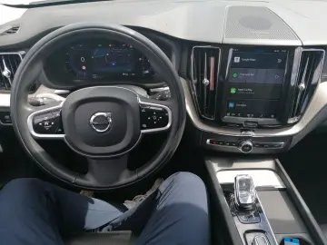 Volvo XC60 2.0 Inscription 197PS AWD Google-Nav