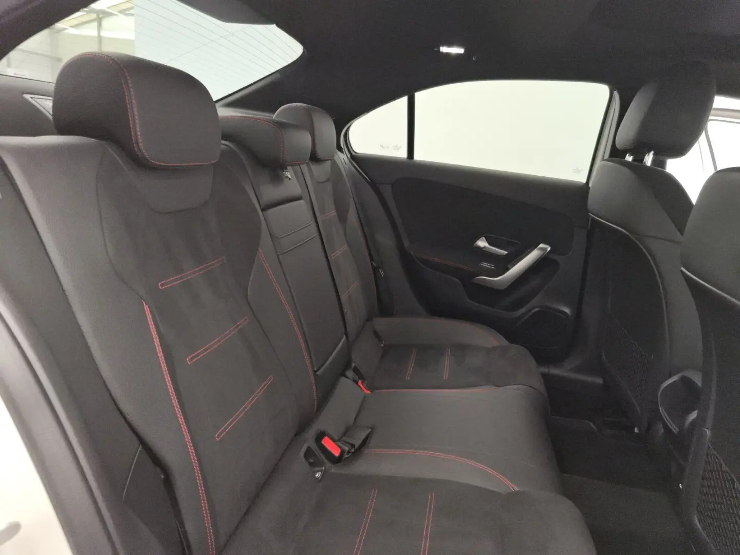 A 180 Limo AMG Pano Night Totwinkel Multibeam 36