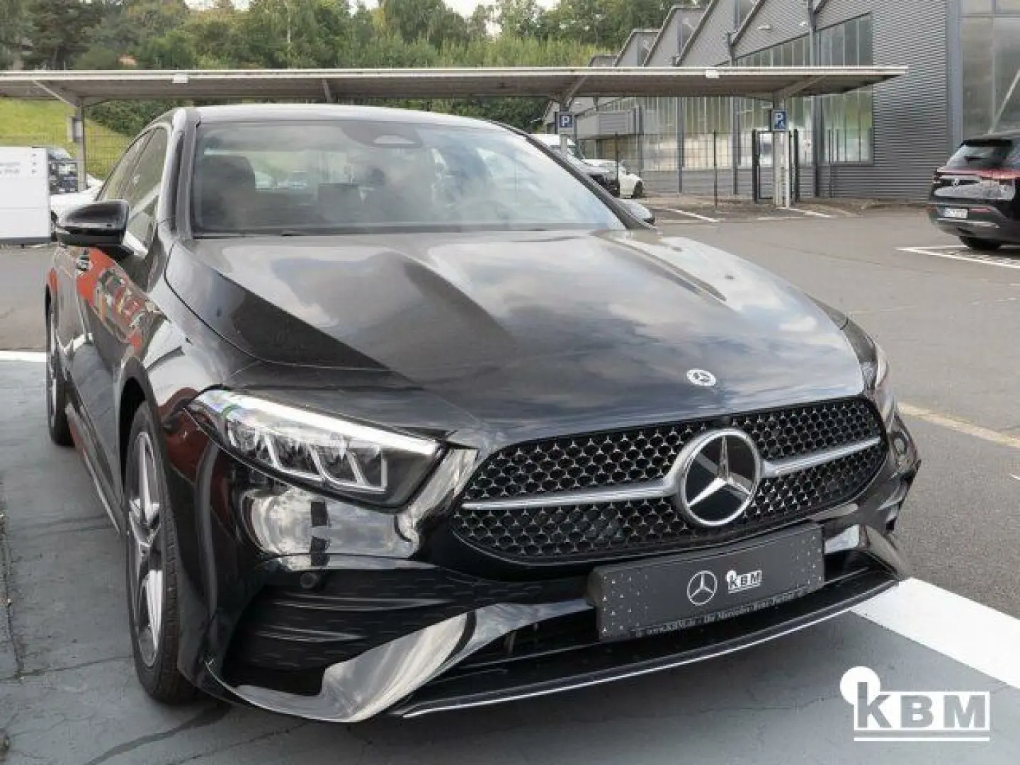 A 180 Lim AMG ADV°VOLLDIGI°PTS+RFK°LED°MBUX PREM