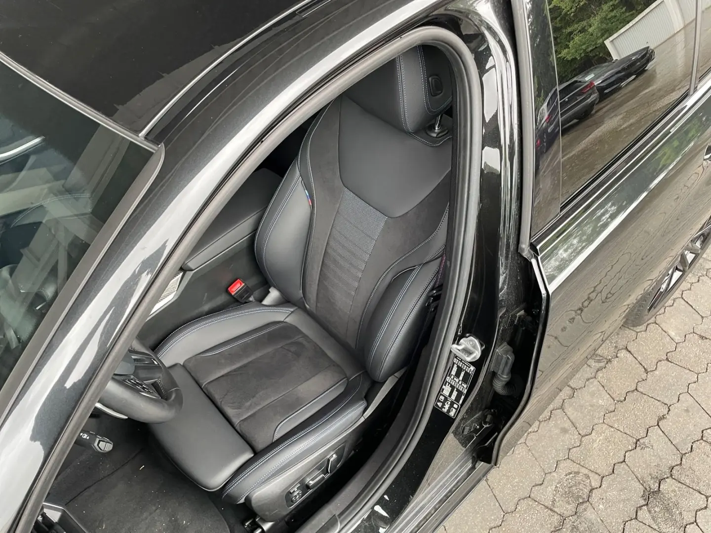 330i xDrive Lim. M Sport Pro HUD DA Pro H/K PA+