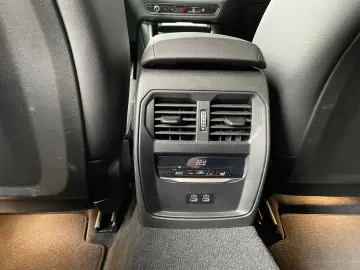 330i xDrive Lim. M Sport Pro HUD DA Pro H/K PA+