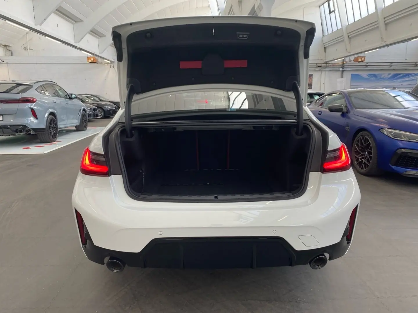 330i xDrive Lim. M Sport Pro GSD LC Prof. DA+ H/