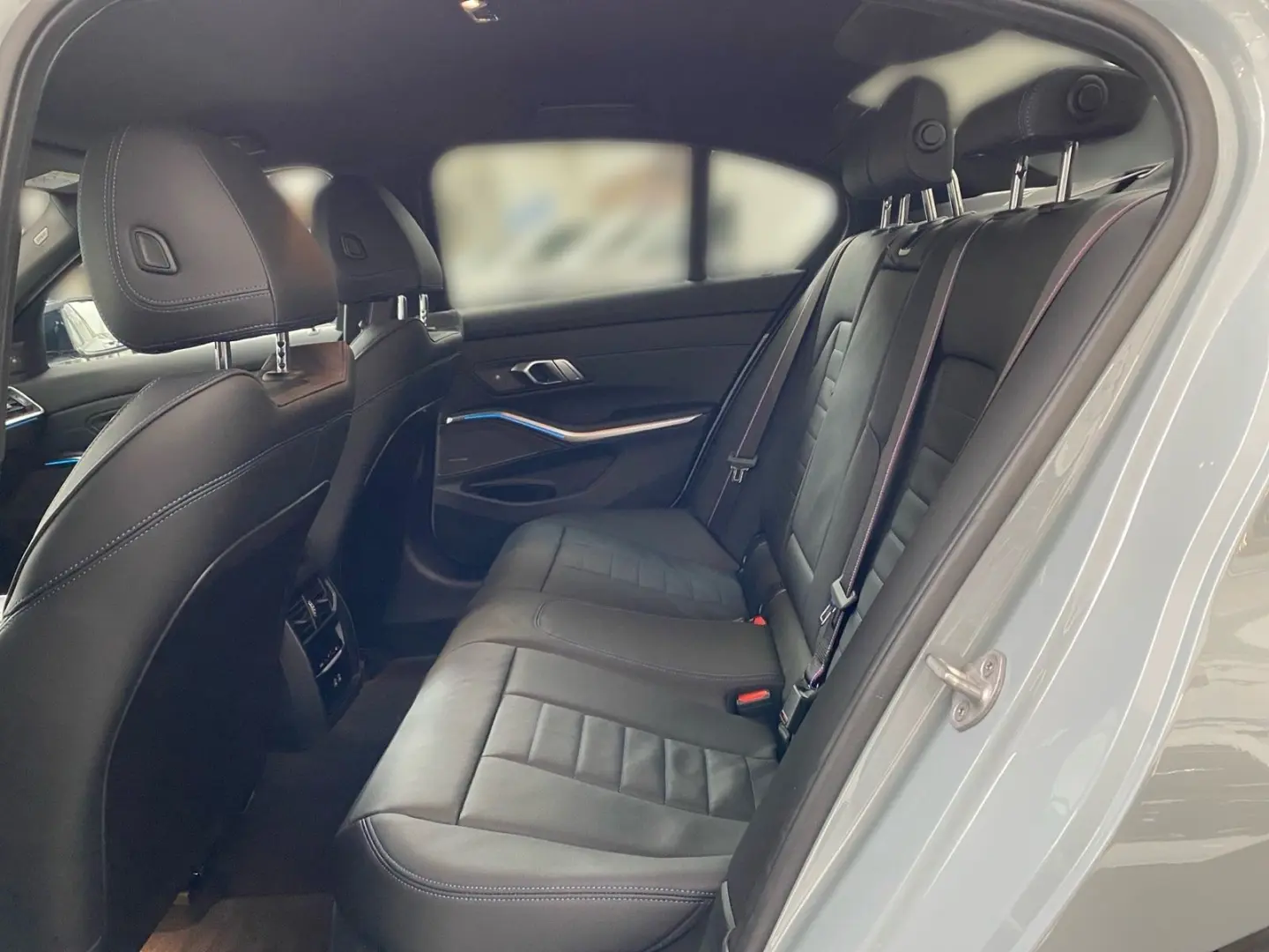 330i xDrive Lim- M Sport Pro HUD DA Prof. H/K ST