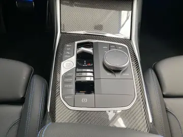 330i xDrive Lim- M Sport Pro HUD DA Prof. H/K ST